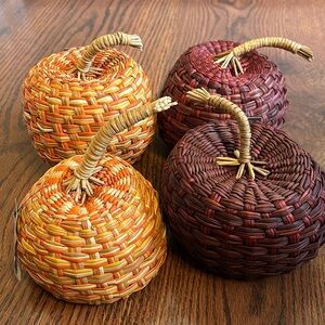 New threshold woven pumpkins